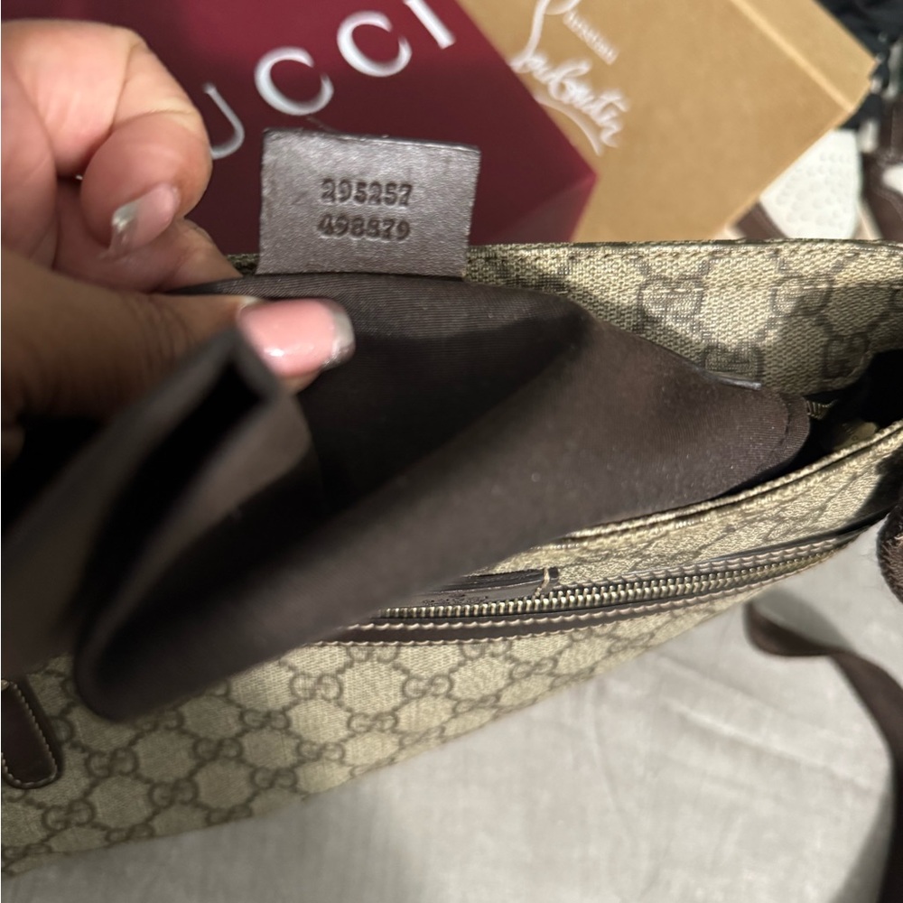 Gucci Beige and Dark Brown Crossbody Bag - Picture 9 of 10